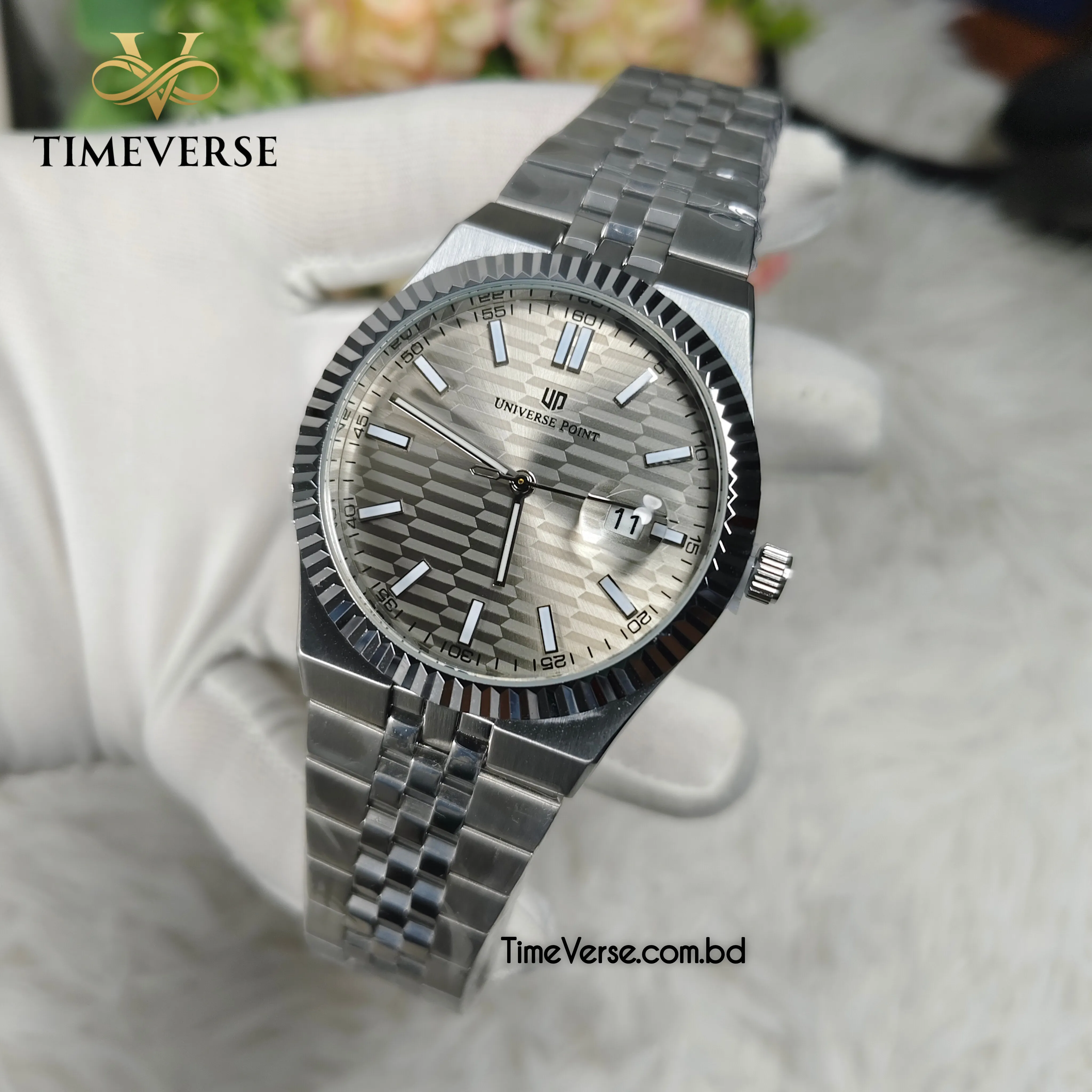 Universe Point A15 Men's Watch - Silver Gray