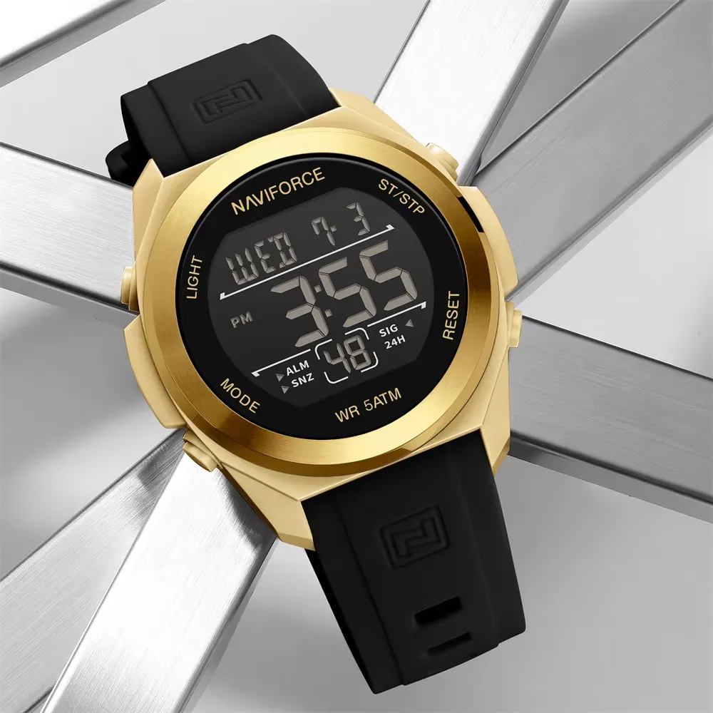 Naviforce 7111 - Gold Black