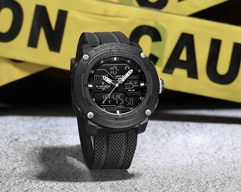 NF7114-watch-model-Exhibition-6