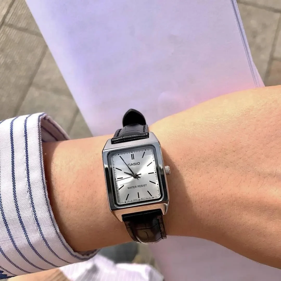 2_999e577e-f592-4b4f-ad25-bcd25267393c