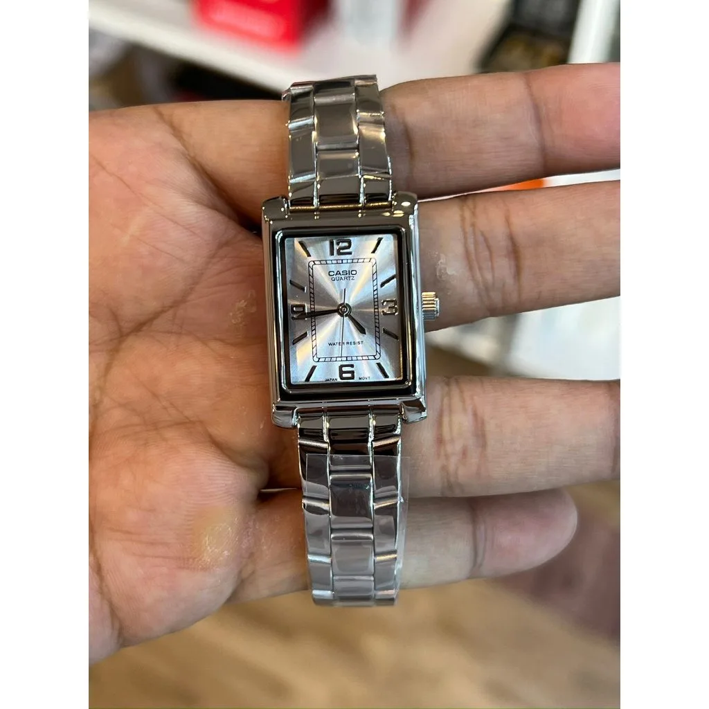 ph-11134207-7r98q-lzvoq0ta9c7253