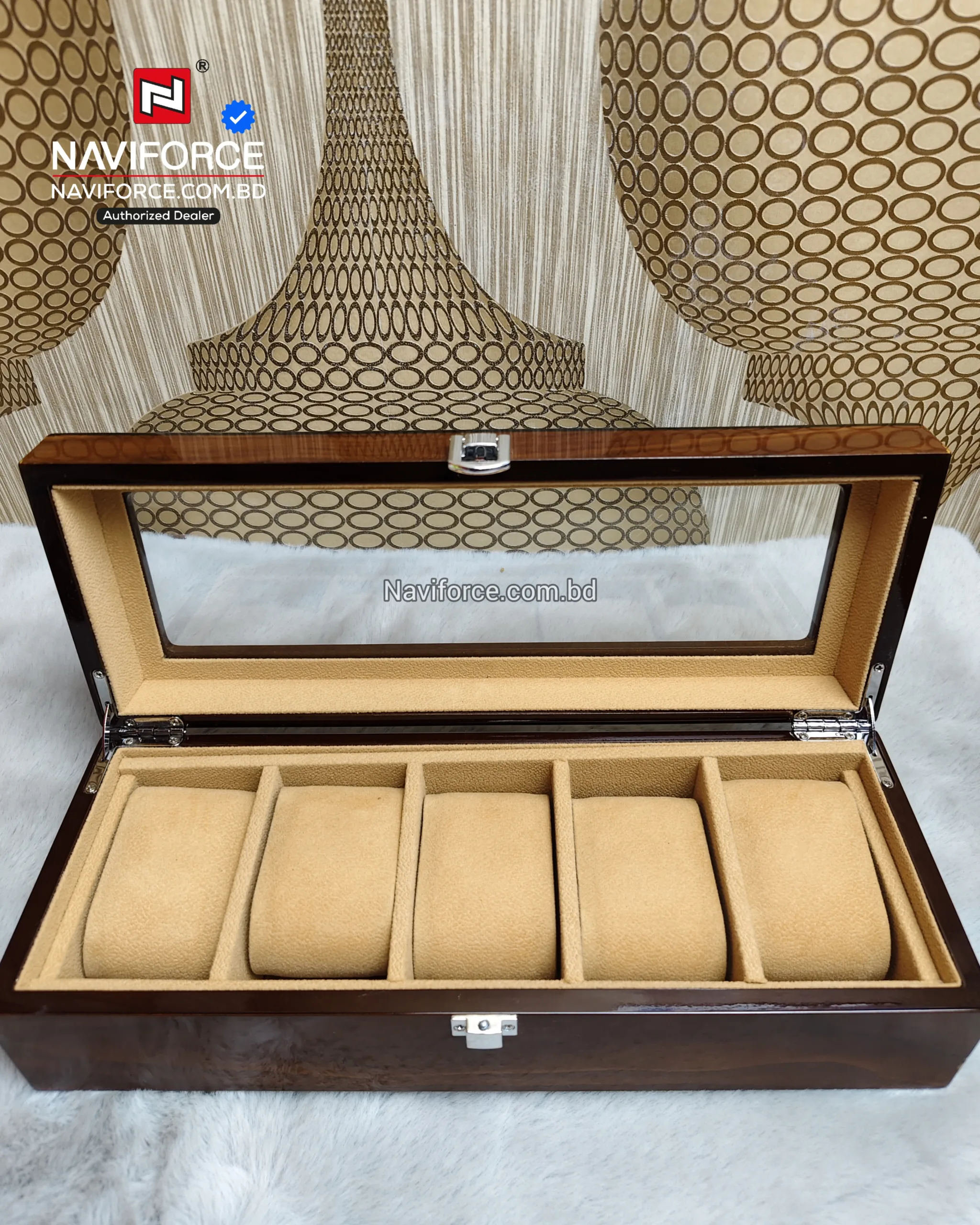 Brown Lacquered Wooden case - 5 Slots